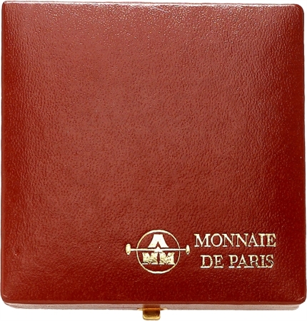 France. Vème République (1959 à nos jours). Coffret officiel contenant un piéfort en or sur flan bruni de la 50 francs Hercule - 1976.